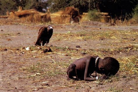 fake photo of vulture watching starving child|african kid with vulture photo.